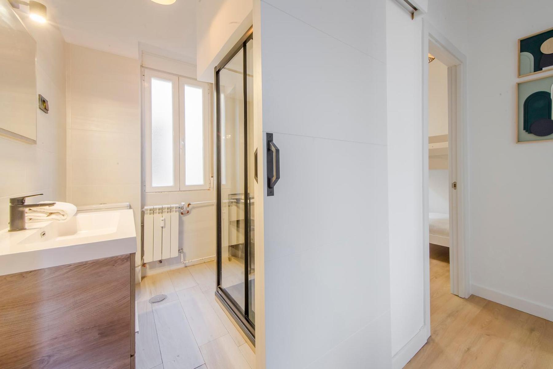 Aventura Y Tradicion En La Latina, Conoce Toledo 77 Apartamento Madri Exterior foto
